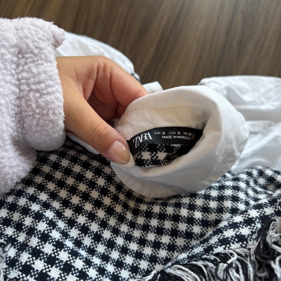 Zara Top - Picture 2 of 4